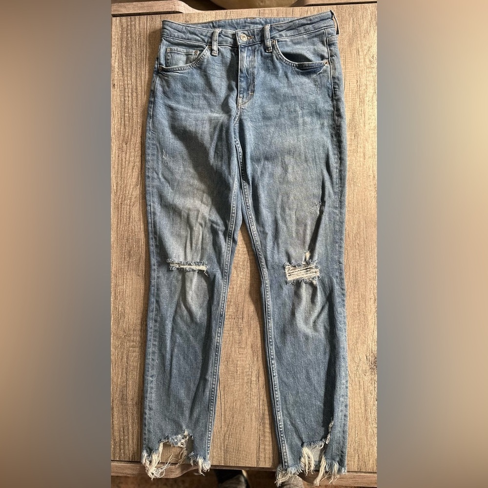 &Denim H&M Distressed Girlfriend Jeans Size 28